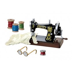 COMMANDE - RE-MENT - Petit Sample Series - Grandma's Handicraft Room